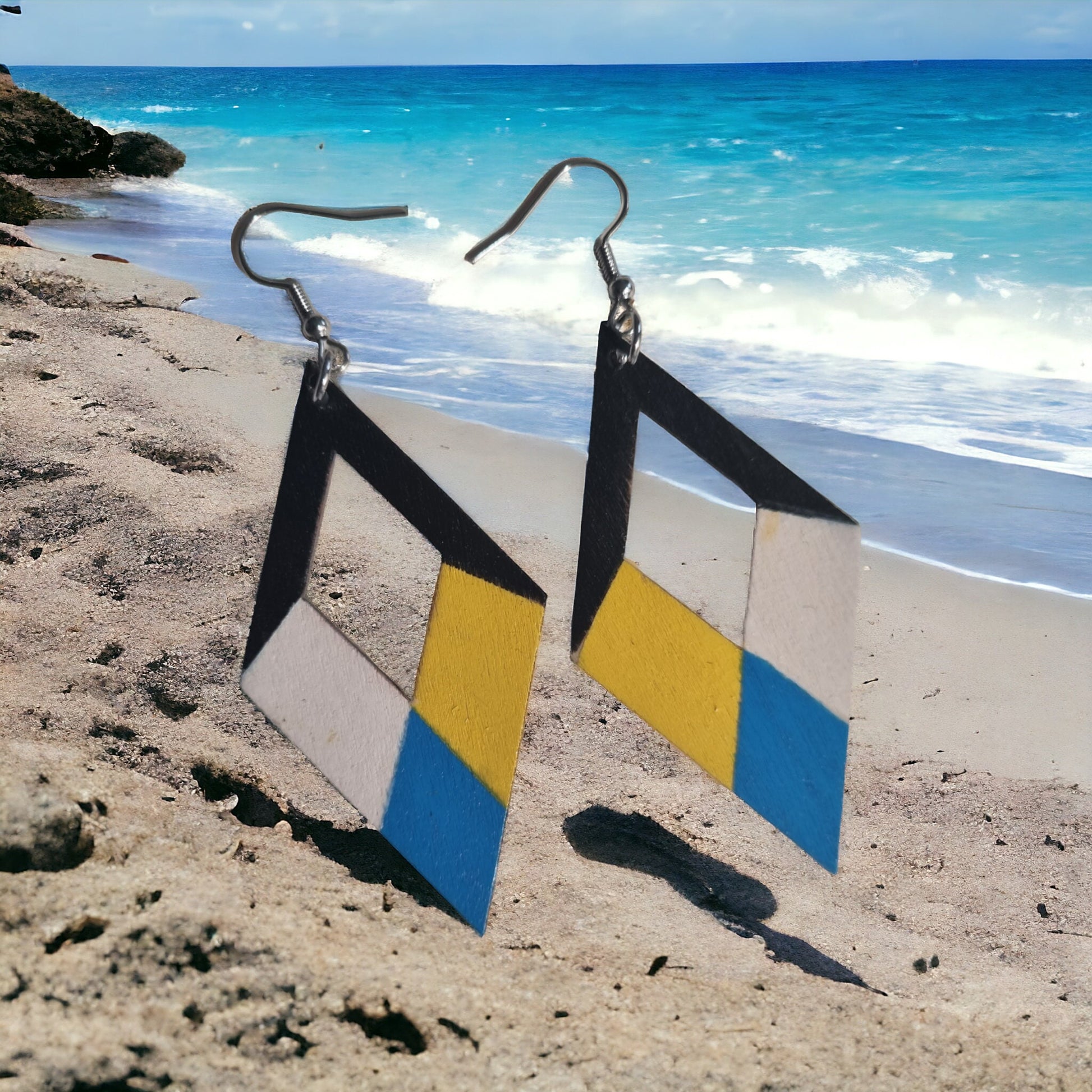 Saint Lucia Style Dangle Earrings