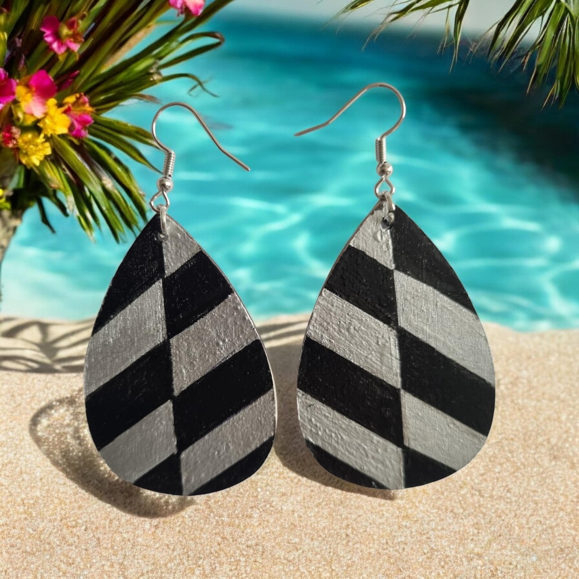 Silver & Black Teardrop Earrings