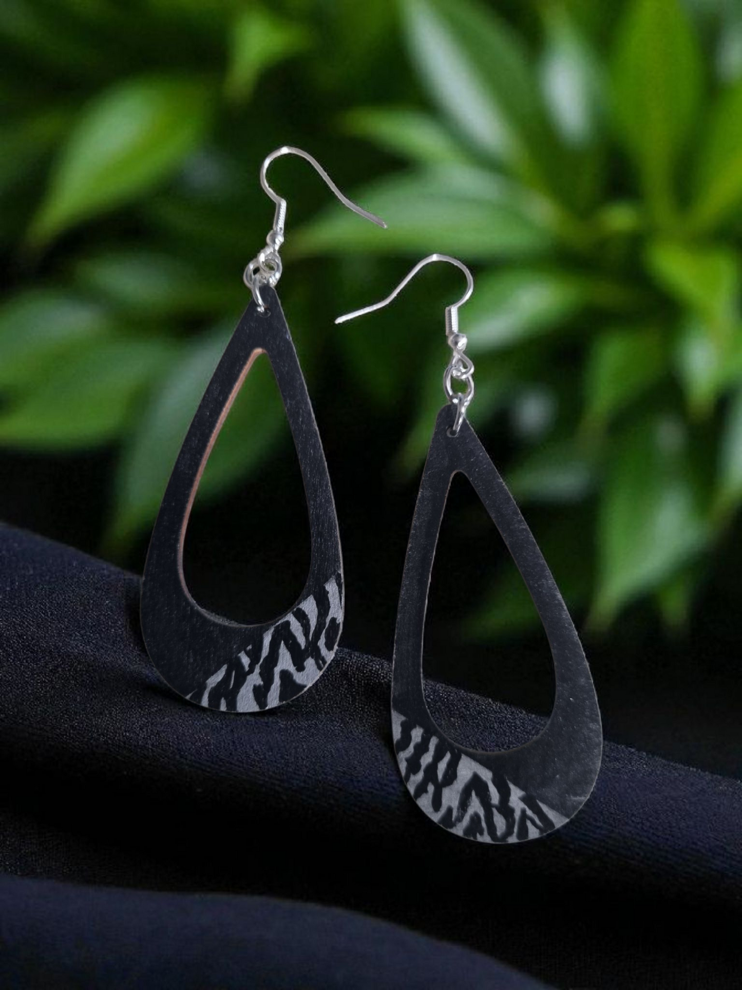 Tiger Teardrop Dangle Earrings