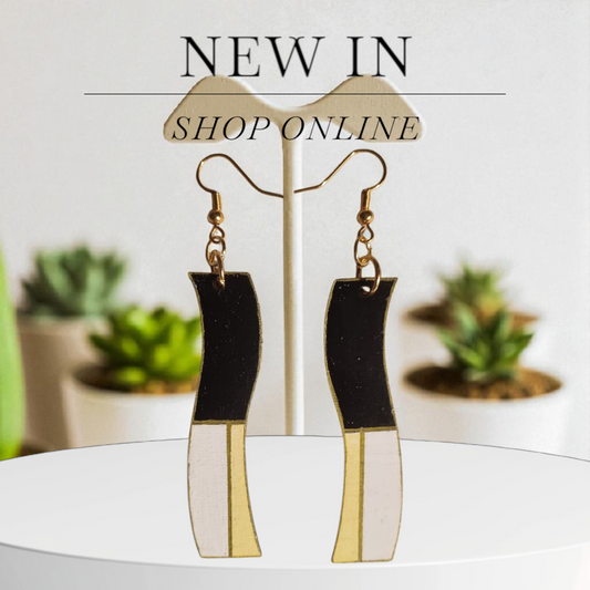 Wavy Style Dangle Earrings