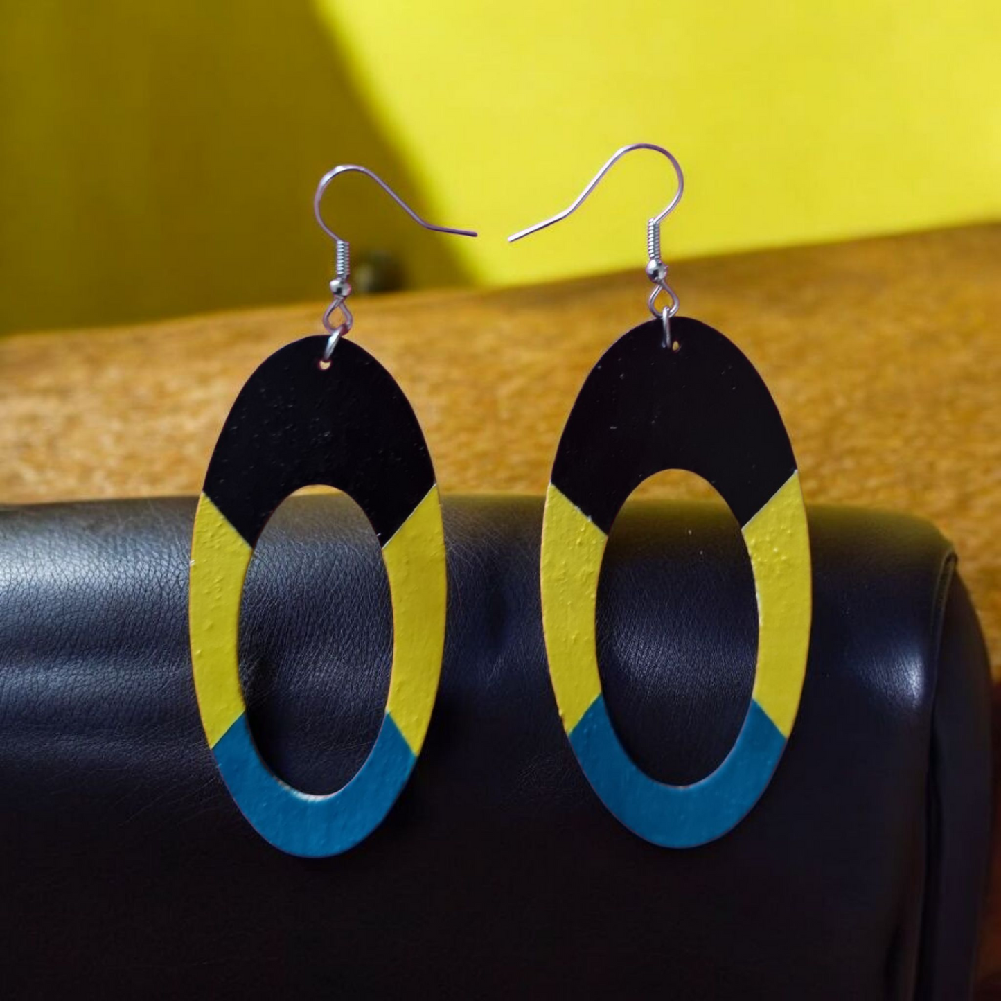 Jamaican-Style Dangle Earring