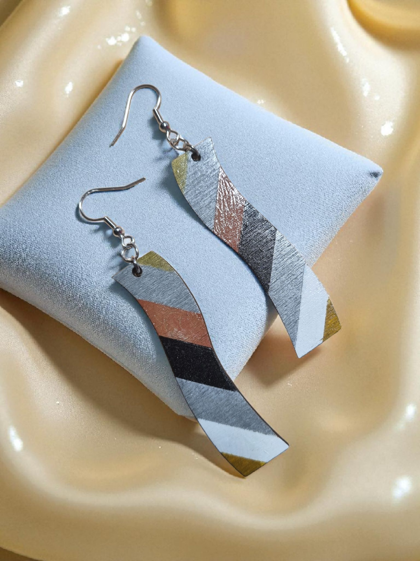 Rustic Wavy Dangle Earrings